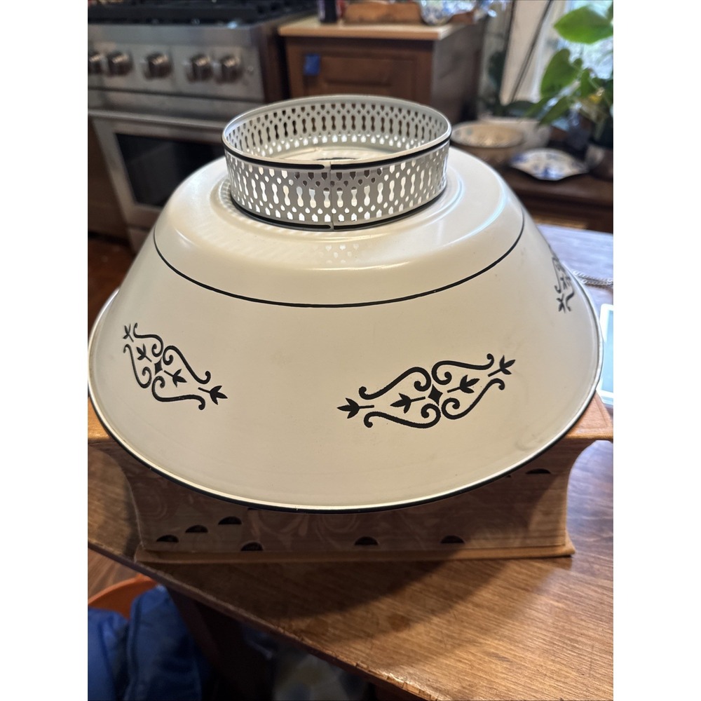 Vintage Tole Toleware Metal Cream & Black Trim Lamp Shade 14" x 5"